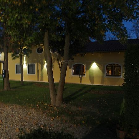 Agriturismo Greppi Crescentino Εξωτερικό φωτογραφία