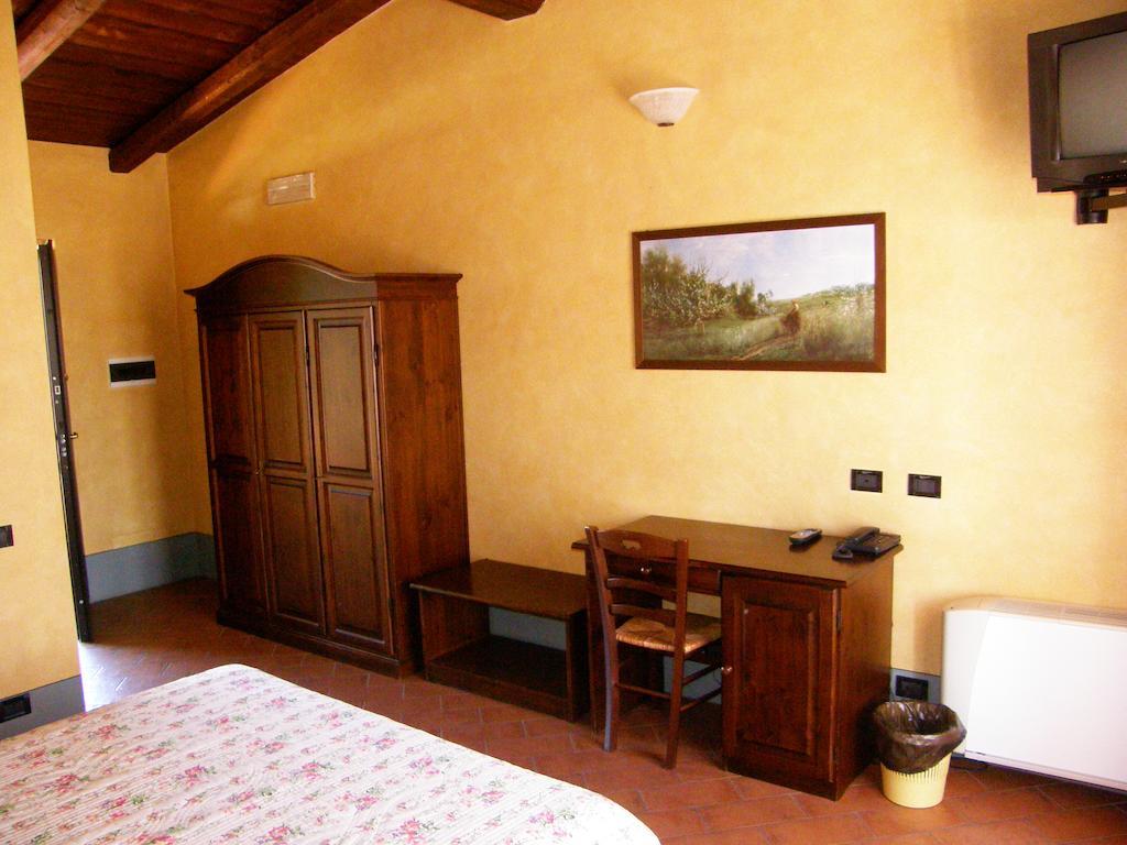 Agriturismo Greppi Crescentino Δωμάτιο φωτογραφία